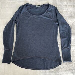 Athleta blue scoop neck shirt. Size S